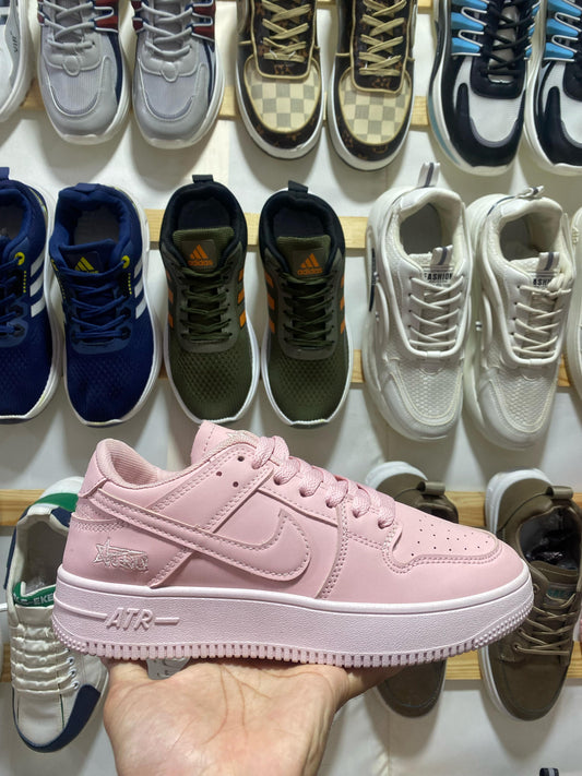 NIKE AIR FORCE - WOMEN