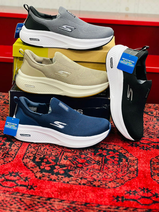 SKETCHER HYPER BURST -OUT DOOR BLACK