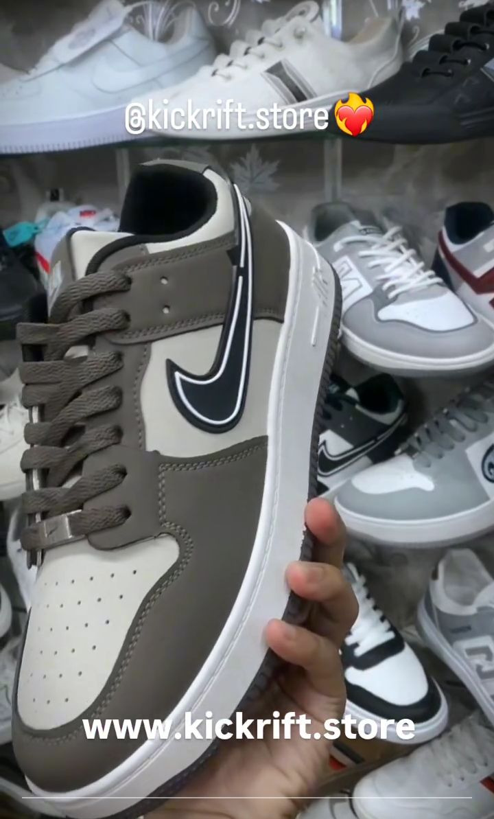 NIKE AIR FORCE _ GREEN/BLACK